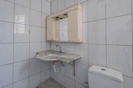 Casa à venda com 160m², 3 quartos e 2 vagasBanheiro