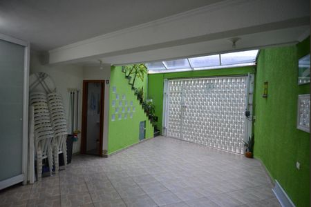 Casa à venda com 134m², 3 quartos e 4 vagasGaragem