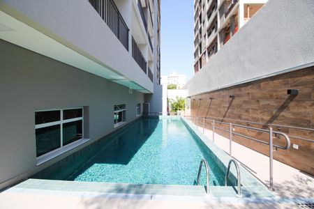 Studio à venda com 30m², 1 quarto e 1 vaga Studio à venda com 30m², 1 quarto e 1 vagaÁrea comum - Piscina