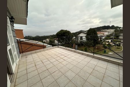 Casa para alugar com 570m², 5 quartos e 2 vagas Casa para alugar com 570m², 5 quartos e 2 vagasSacada