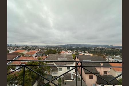 Casa para alugar com 570m², 5 quartos e 2 vagas Casa para alugar com 570m², 5 quartos e 2 vagasSacada