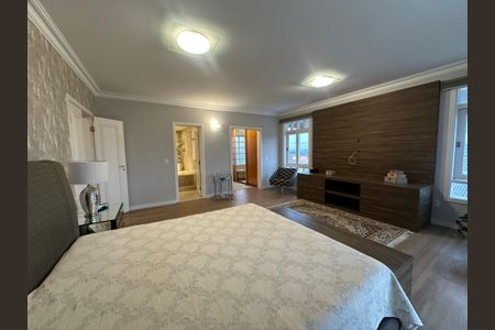 Casa para alugar com 570m², 5 quartos e 2 vagas Casa para alugar com 570m², 5 quartos e 2 vagasSuíte 2