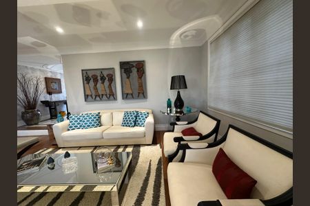 Casa para alugar com 570m², 5 quartos e 2 vagas Casa para alugar com 570m², 5 quartos e 2 vagasSala