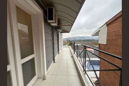 Casa para alugar com 570m², 5 quartos e 2 vagas Casa para alugar com 570m², 5 quartos e 2 vagasSacada