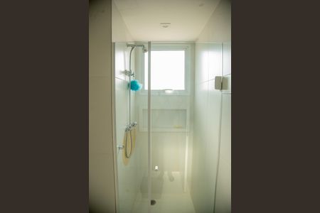 Apartamento à venda com 225m², 3 quartos e 4 vagas Apartamento à venda com 225m², 3 quartos e 4 vagasBanheiro da Suíte 2