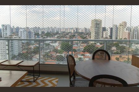 Apartamento à venda com 225m², 3 quartos e 4 vagas Apartamento à venda com 225m², 3 quartos e 4 vagasVaranda da Sala