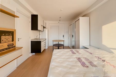 Studio à venda com 32m², 1 quarto e sem vaga Studio à venda com 32m², 1 quarto e sem vagaStudio