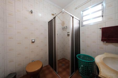 Casa à venda com 260m², 4 quartos e 2 vagasBanheiro