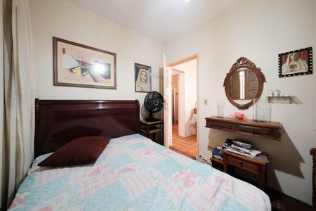 Casa à venda com 260m², 4 quartos e 2 vagasQuarto 2