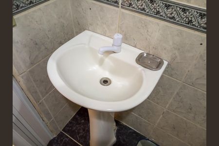 Apartamento à venda com 45m², 1 quarto e sem vaga Apartamento à venda com 45m², 1 quarto e sem vagaBanheiro Social