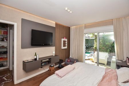 Casa de condomínio à venda com 300m², 4 quartos e 3 vagasSuíte