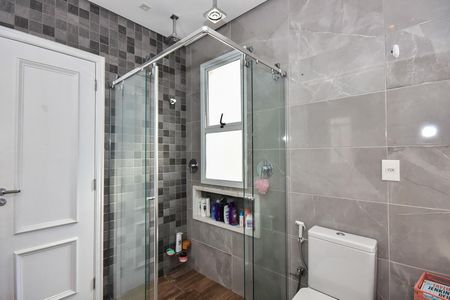 Casa de condomínio à venda com 300m², 4 quartos e 3 vagasBanheiro Suíte