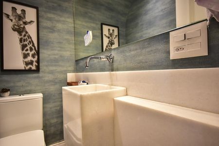 Casa de condomínio à venda com 300m², 4 quartos e 3 vagasLavabo