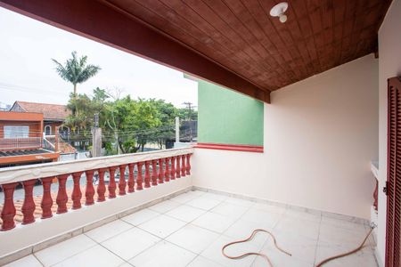 Casa à venda com 320m², 3 quartos e 2 vagasVaranda