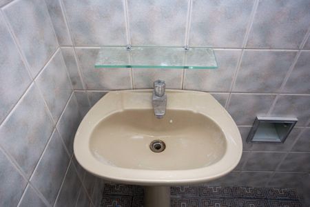 Casa à venda com 320m², 3 quartos e 2 vagasLavabo