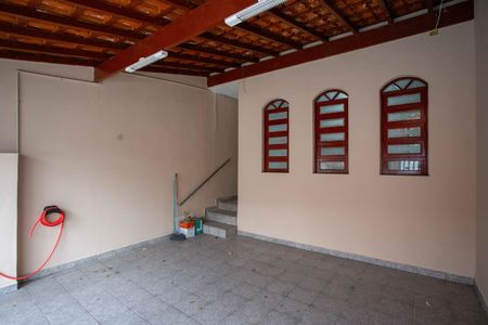 Casa à venda com 320m², 3 quartos e 2 vagasGaragem