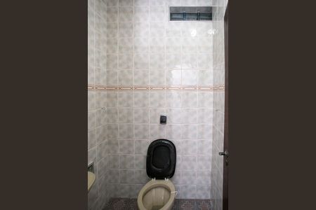 Casa à venda com 320m², 3 quartos e 2 vagasBanheiroLavabo Social