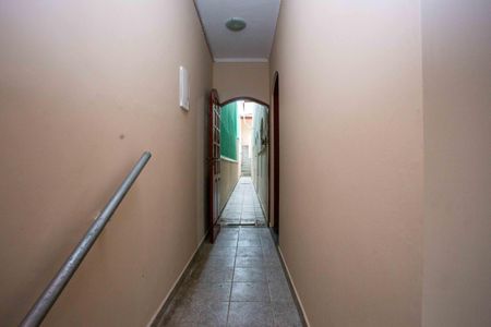 Casa à venda com 320m², 3 quartos e 2 vagasCorredor