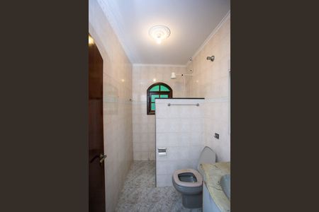 Casa à venda com 320m², 3 quartos e 2 vagasBanheiro da Suíte 3