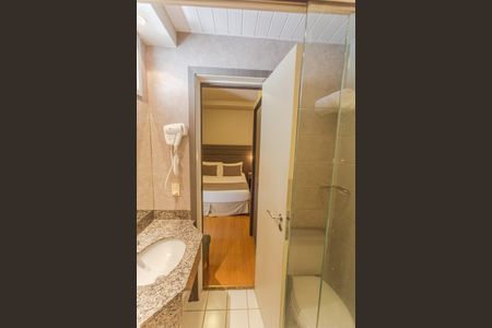 Apartamento à venda com 35m², 1 quarto e 1 vaga Apartamento à venda com 35m², 1 quarto e 1 vagaBanheiro da Suíte