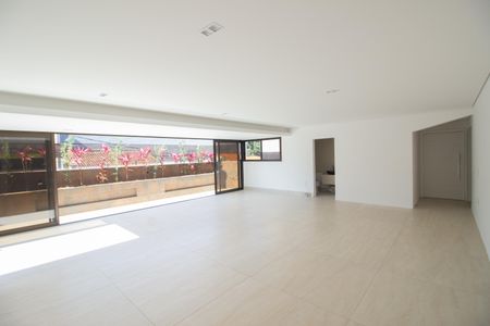 Sala de apartamento para alugar com 4 quartos, 302m² em Centro, Betim