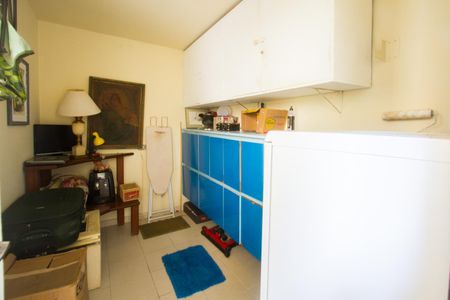 Casa à venda com 147m², 3 quartos e 2 vagas