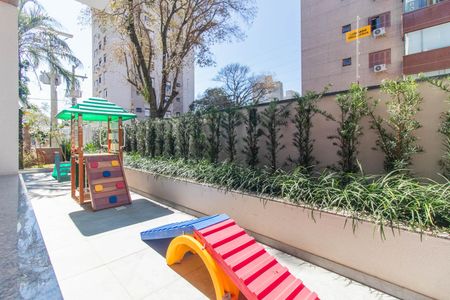 Apartamento à venda com 62m², 2 quartos e 2 vagas Apartamento à venda com 62m², 2 quartos e 2 vagasÁrea comum - Playground