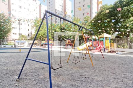 Apartamento à venda com 54m², 2 quartos e 1 vaga Apartamento à venda com 54m², 2 quartos e 1 vagaÁrea comum - Playground