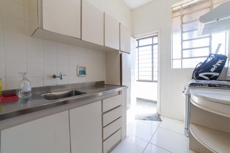 Apartamento à venda com 200m², 4 quartos e 1 vaga Apartamento à venda com 200m², 4 quartos e 1 vagaCozinha