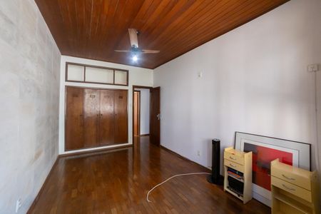 Apartamento à venda com 200m², 4 quartos e 1 vaga Apartamento à venda com 200m², 4 quartos e 1 vagaQuarto 2