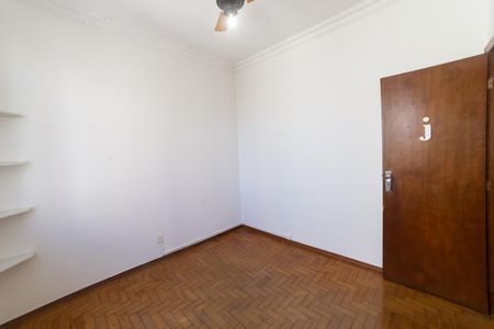 Apartamento à venda com 200m², 4 quartos e 1 vaga Apartamento à venda com 200m², 4 quartos e 1 vagaQuarto 1