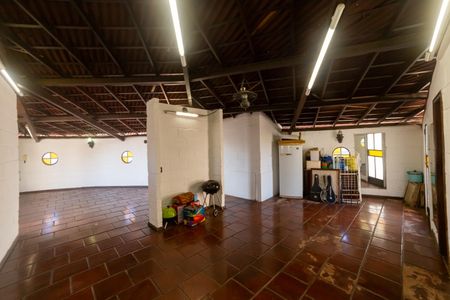 Apartamento à venda com 200m², 4 quartos e 1 vaga Apartamento à venda com 200m², 4 quartos e 1 vagaSala 2