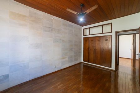 Apartamento à venda com 200m², 4 quartos e 1 vaga Apartamento à venda com 200m², 4 quartos e 1 vagaQuarto 2