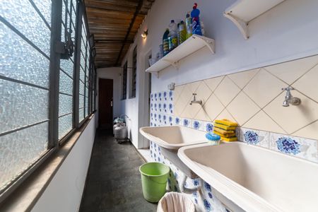 Apartamento à venda com 200m², 4 quartos e 1 vaga Apartamento à venda com 200m², 4 quartos e 1 vagaÁrea de Serviço