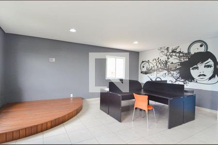 Apartamento para alugar com 100m², 2 quartos e 1 vaga Apartamento para alugar com 100m², 2 quartos e 1 vagaÁrea comum