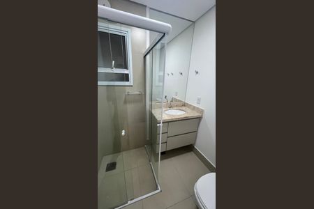 Apartamento à venda com 86m², 2 quartos e 2 vagas Apartamento à venda com 86m², 2 quartos e 2 vagasBanheiro da Suíte