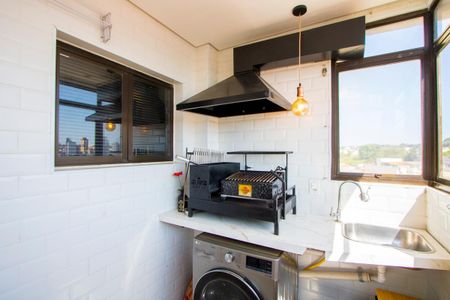 Apartamento à venda com 75m², 2 quartos e 2 vagasÁrea de Serviço