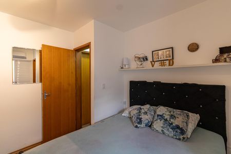 Casa de condomínio à venda com 55m², 2 quartos e 1 vaga Casa de condomínio à venda com 55m², 2 quartos e 1 vagaSuíte 2