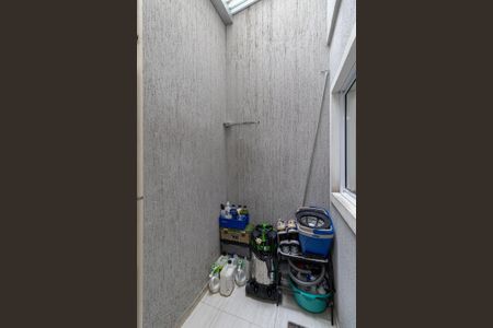 Casa de condomínio à venda com 55m², 2 quartos e 1 vaga Casa de condomínio à venda com 55m², 2 quartos e 1 vagaÁrea de Serviço