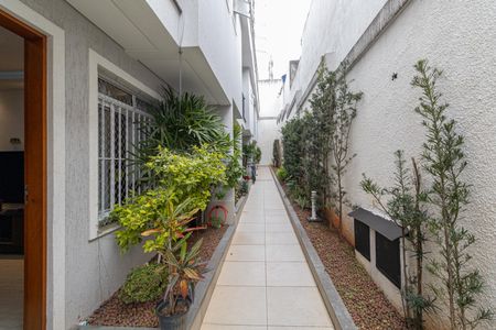 Casa de condomínio à venda com 55m², 2 quartos e 1 vaga Casa de condomínio à venda com 55m², 2 quartos e 1 vagaÁrea Comum