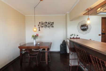 Apartamento à venda com 64m², 2 quartos e 1 vagaSala