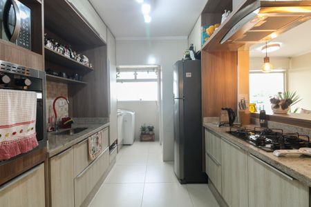 Apartamento à venda com 64m², 2 quartos e 1 vaga Apartamento à venda com 64m², 2 quartos e 1 vagaCozinha