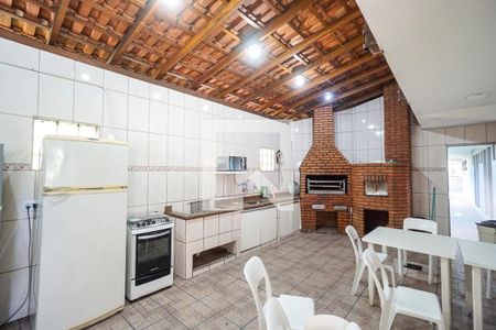Apartamento à venda com 64m², 2 quartos e 1 vaga Apartamento à venda com 64m², 2 quartos e 1 vagaÁrea comum - Churrasqueira