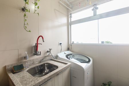 Apartamento à venda com 64m², 2 quartos e 1 vaga Apartamento à venda com 64m², 2 quartos e 1 vagaÁrea de Serviço