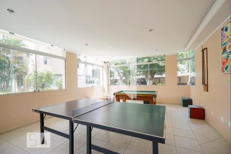 Apartamento à venda com 64m², 2 quartos e 1 vaga Apartamento à venda com 64m², 2 quartos e 1 vagaÁrea comum - Salão de Jogos