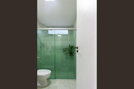 Apartamento à venda com 135m², 3 quartos e 1 vaga Apartamento à venda com 135m², 3 quartos e 1 vagaBanheiro Social