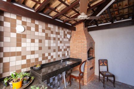 Apartamento à venda com 135m², 3 quartos e 1 vaga Apartamento à venda com 135m², 3 quartos e 1 vagaÁrea Privativa - Espaço Gourmet