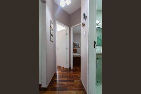 Apartamento à venda com 135m², 3 quartos e 1 vaga Apartamento à venda com 135m², 3 quartos e 1 vagaCorredor