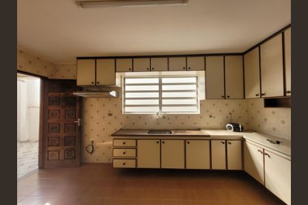 Casa à venda com 144m², 3 quartos e 3 vagasFoto 03