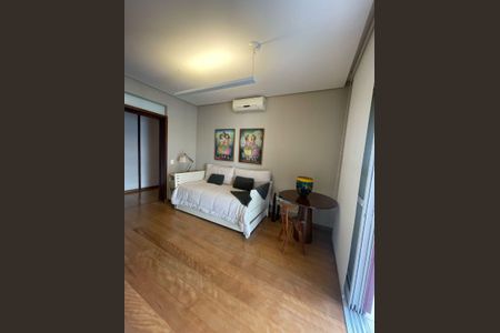 Apartamento à venda com 290m², 4 quartos e 4 vagas